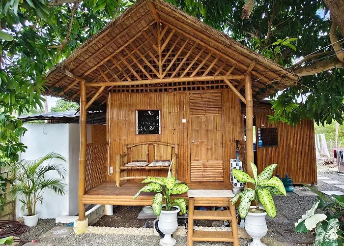 Dom wakacyjny Traditional Native Bamboo Moalboal